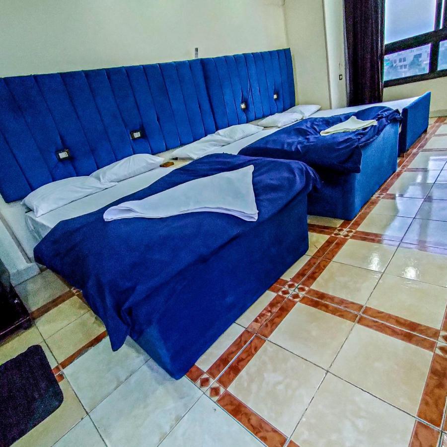 Happy Days Pyramids Inn Kafrat al Jabal Exterior foto