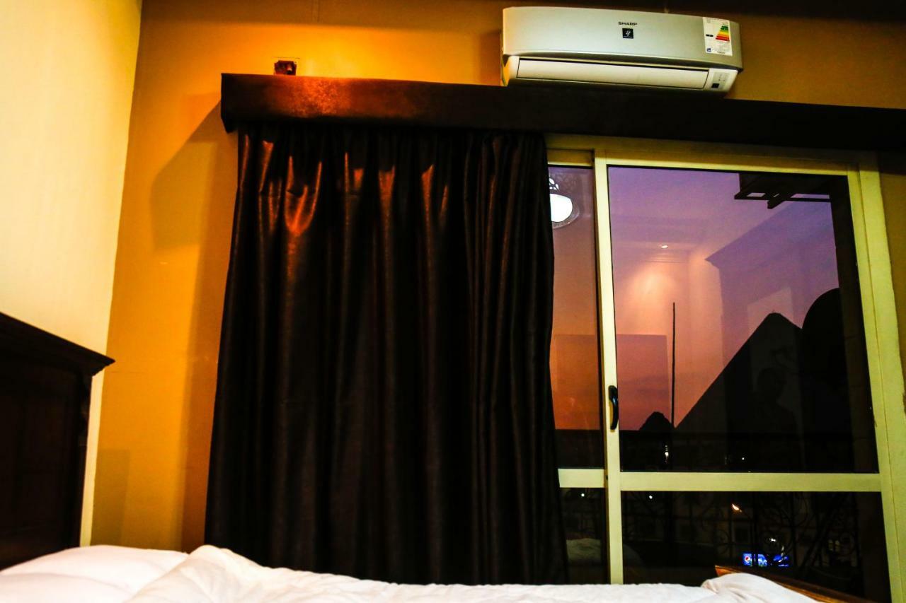 Happy Days Pyramids Inn Kafrat al Jabal Exterior foto