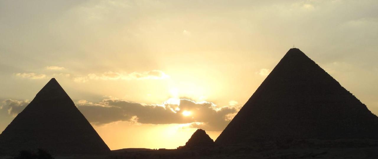 Happy Days Pyramids Inn Kafrat al Jabal Exterior foto